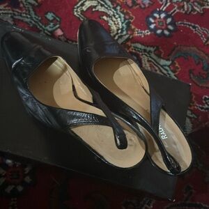 Pair of black leather shoes by Ralph Lauren size 9B